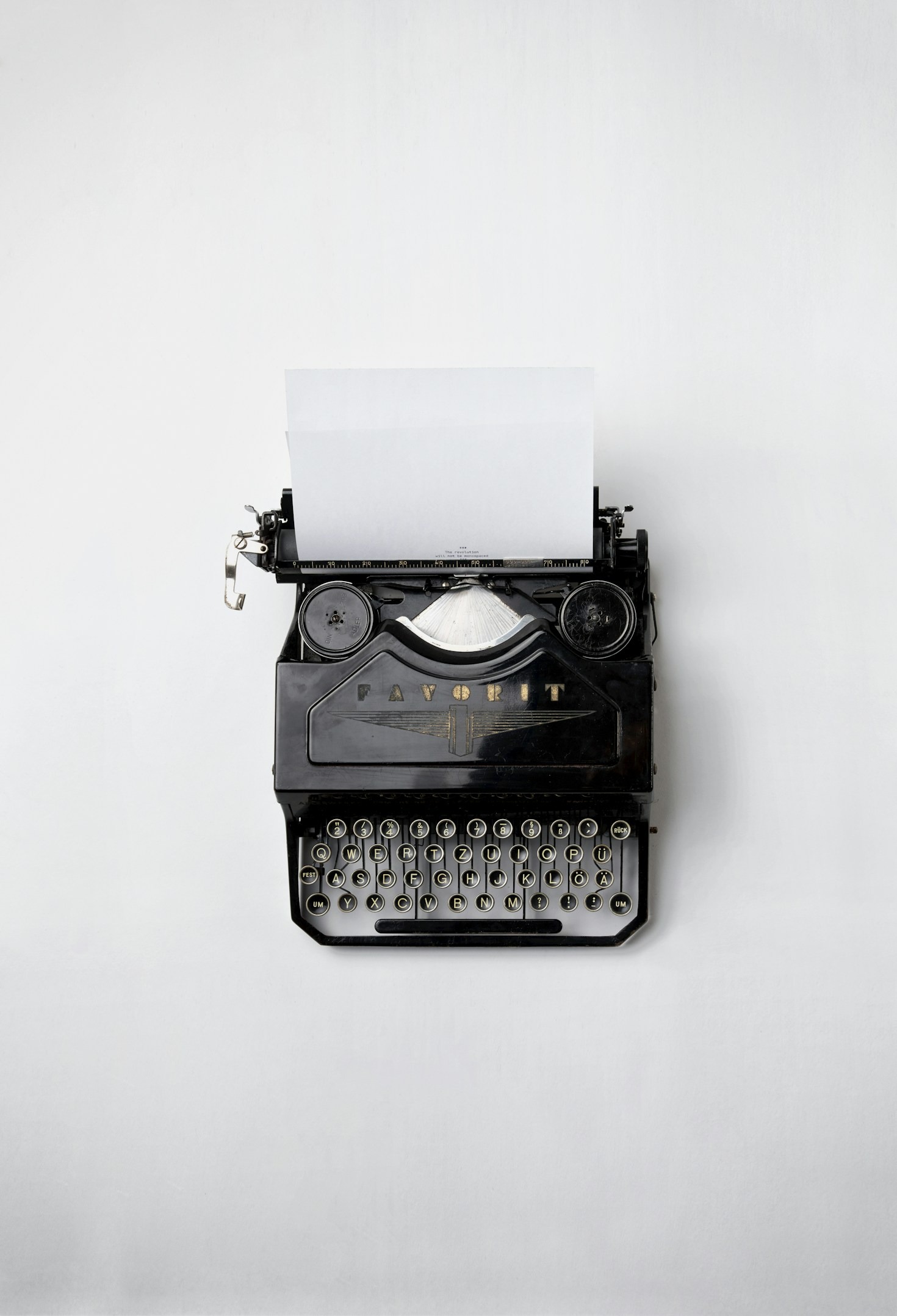 How Industrial Aesthetics Influence Storytelling Approaches